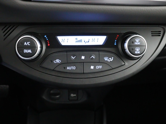 Toyota Yaris - 1.5 VVT-i Aspiration