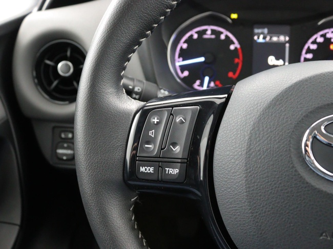 Toyota Yaris - 1.5 VVT-i Aspiration
