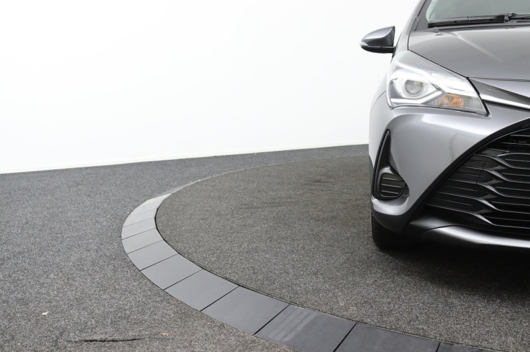 Toyota Yaris - 1.5 VVT-i Aspiration 34