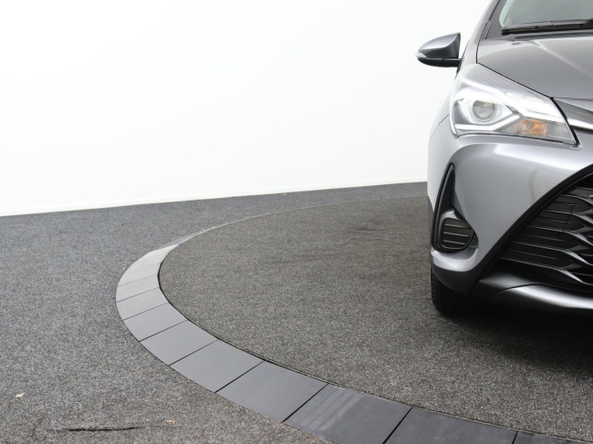 Toyota Yaris - 1.5 VVT-i Aspiration