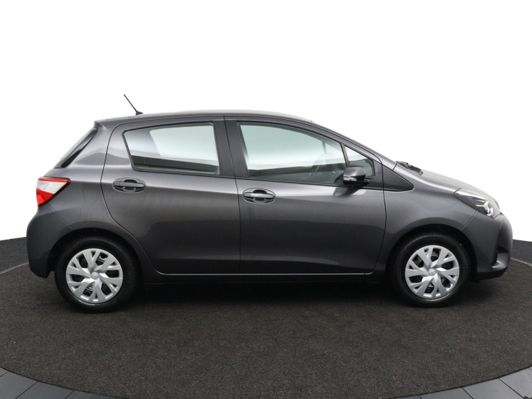 Toyota Yaris - 1.5 VVT-i Aspiration 6