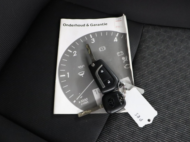 Toyota Yaris - 1.0 VVT-i Aspiration