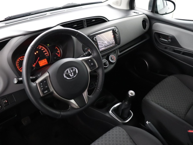 Toyota Yaris - 1.0 VVT-i Aspiration