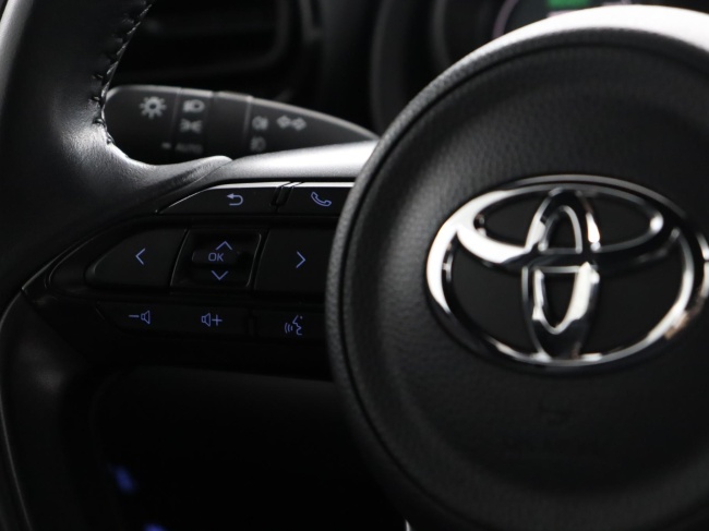 Toyota Yaris - 1.5 Hybrid 115 First Edition