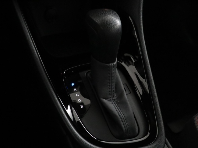 Toyota Yaris - 1.5 Hybrid 115 First Edition