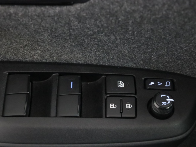 Toyota Yaris - 1.5 Hybrid 115 First Edition