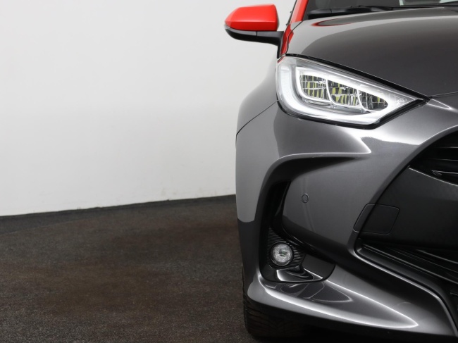 Toyota Yaris - 1.5 Hybrid 115 First Edition