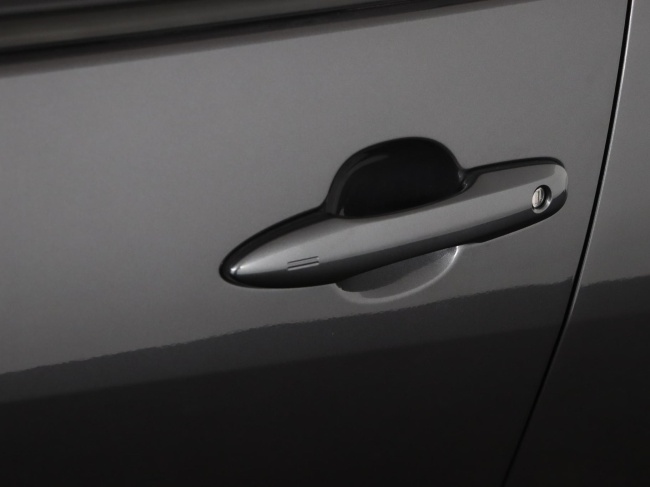 Toyota Yaris - 1.5 Hybrid 115 First Edition