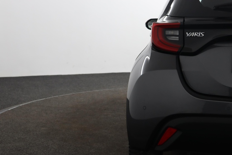 Toyota Yaris - 1.5 Hybrid 115 First Edition 32