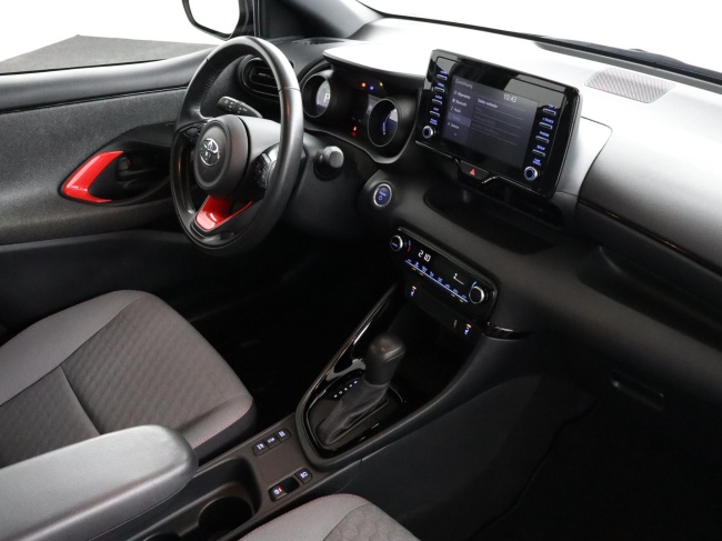 Toyota Yaris - 1.5 Hybrid 115 First Edition