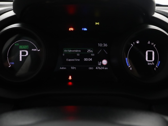 Toyota Yaris - 1.5 Hybrid 115 First Edition