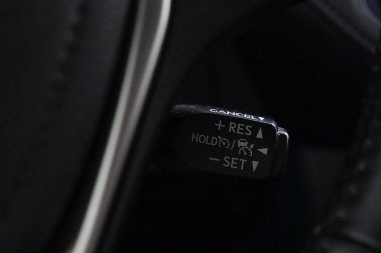 Toyota RAV4 - 2.5 Hybrid AWD Style 40