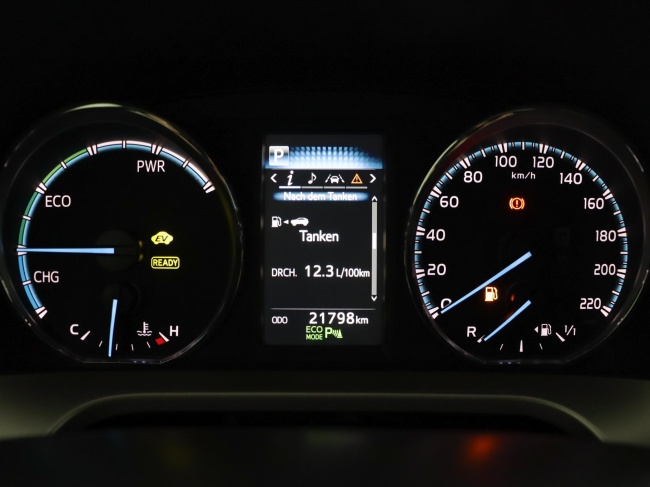 Toyota RAV4 - 2.5 Hybrid AWD Style
