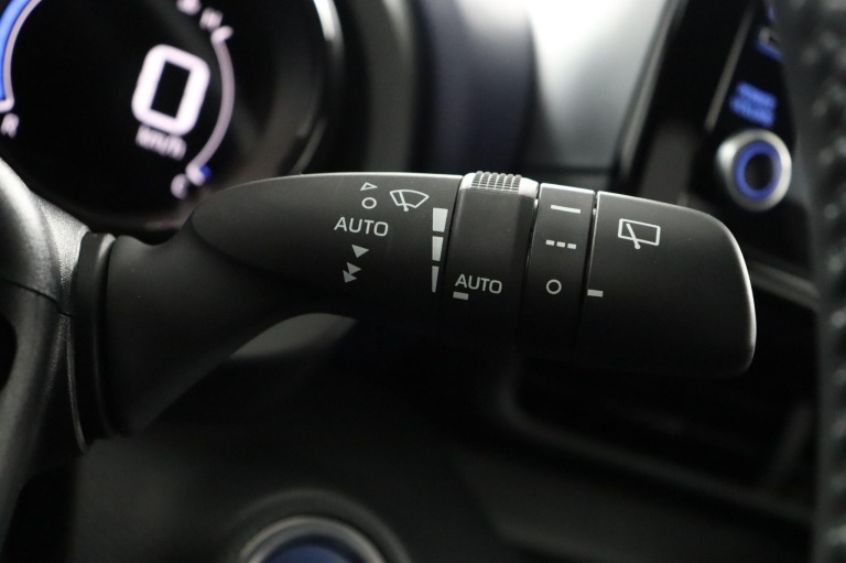 Toyota Yaris - 1.5 Hybrid Tokyo Spirit 31