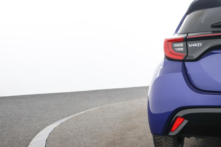 Toyota Yaris - 1.5 Hybrid Tokyo Spirit 38
