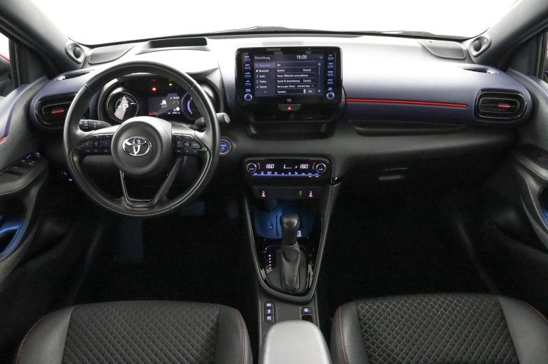 Toyota Yaris - 1.5 Hybrid Tokyo Spirit 4