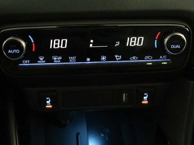 Toyota Yaris - 1.5 Hybrid Tokyo Spirit