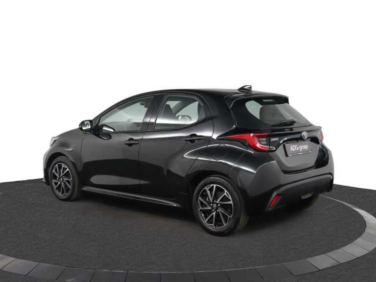 Toyota Yaris - 1.5 Hybrid Dynamic 12