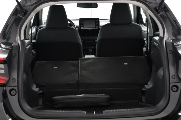 Toyota Yaris - 1.5 Hybrid Dynamic 26