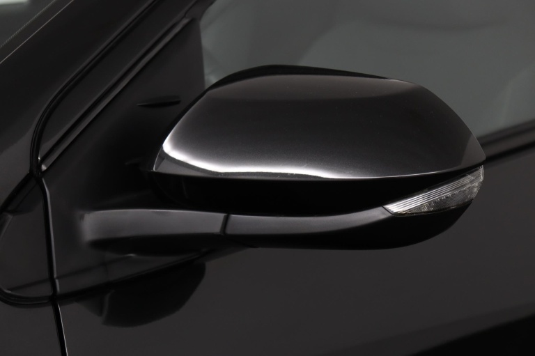 Toyota Yaris - 1.5 Hybrid Dynamic 34