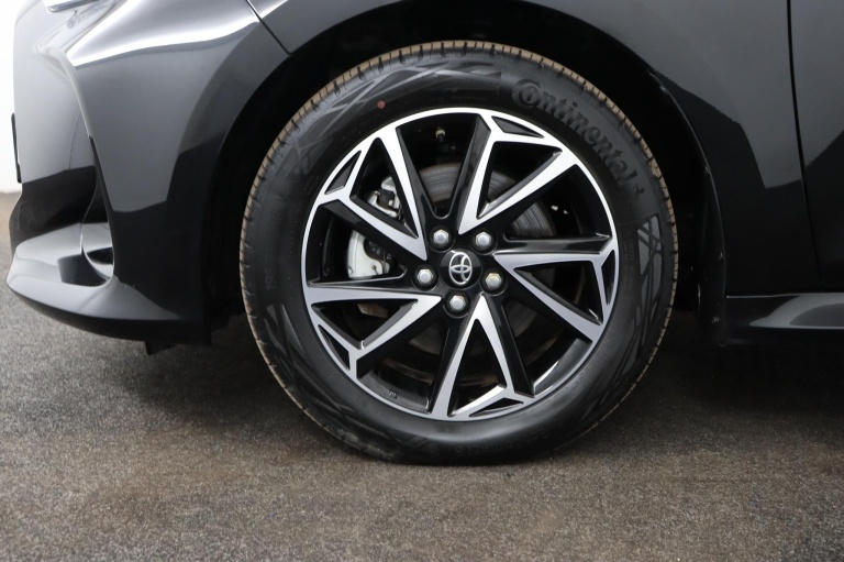 Toyota Yaris - 1.5 Hybrid Dynamic 35