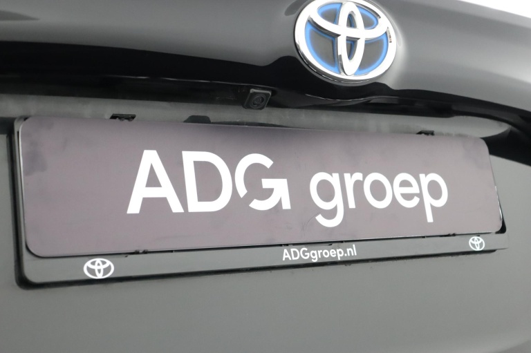 Toyota Yaris - 1.5 Hybrid Dynamic 38