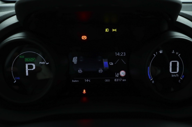 Toyota Yaris - 1.5 Hybrid Dynamic 40