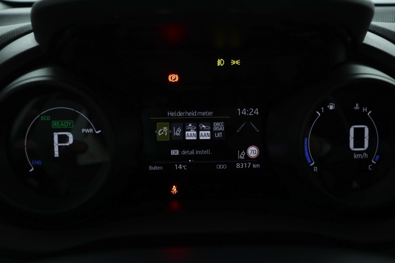 Toyota Yaris - 1.5 Hybrid Dynamic 42