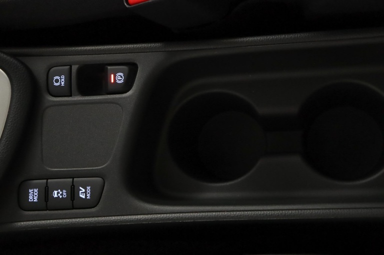 Toyota Yaris - 1.5 Hybrid Dynamic 46