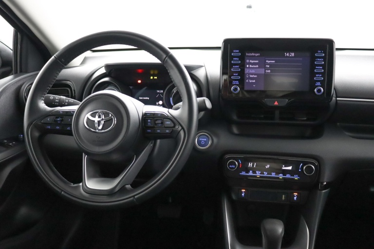 Toyota Yaris - 1.5 Hybrid Dynamic 48