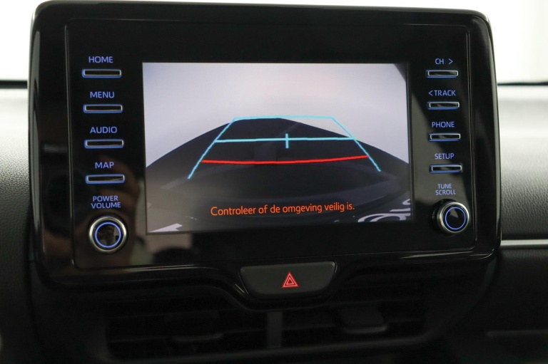 Toyota Yaris - 1.5 Hybrid Dynamic 9