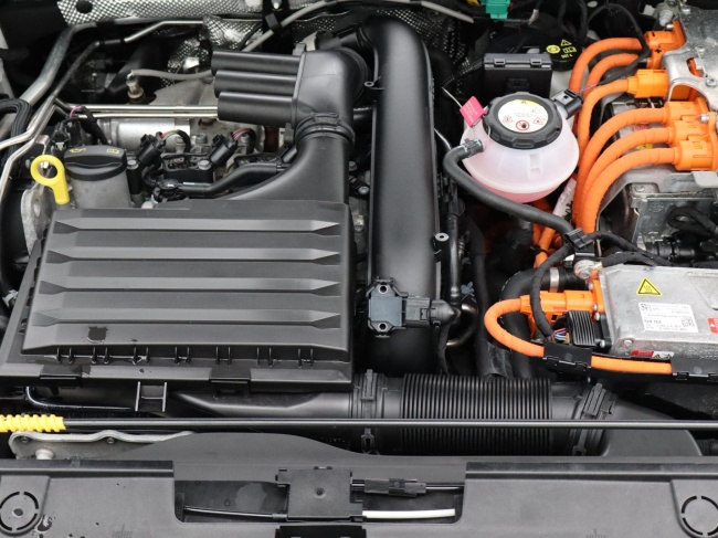 CUPRA Formentor - 1.4 e-Hybrid VZ Performance