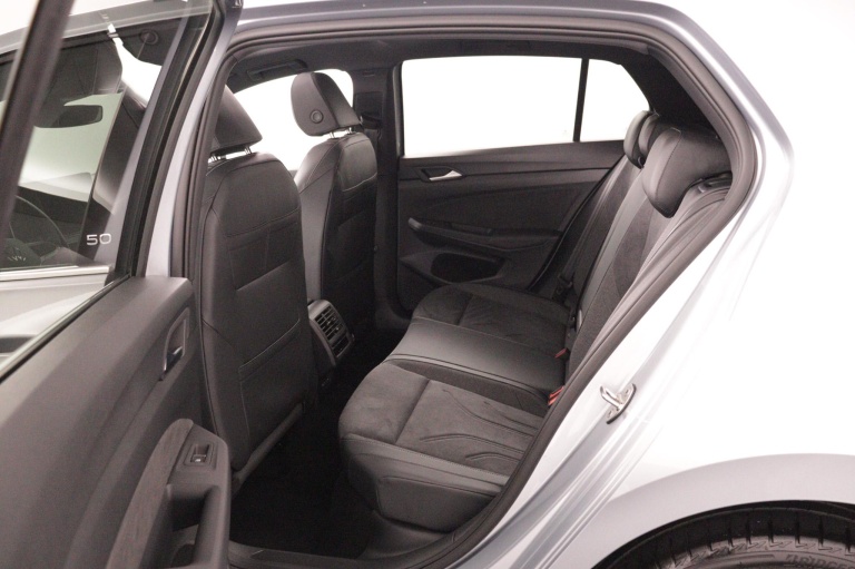 Volkswagen Golf - 1.5 eHybrid 50 Edition 18