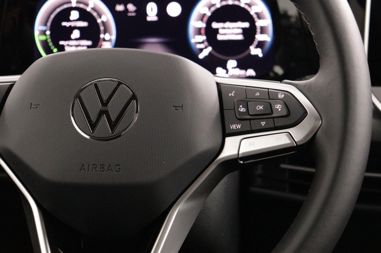Volkswagen Golf - 1.5 eHybrid 50 Edition 21