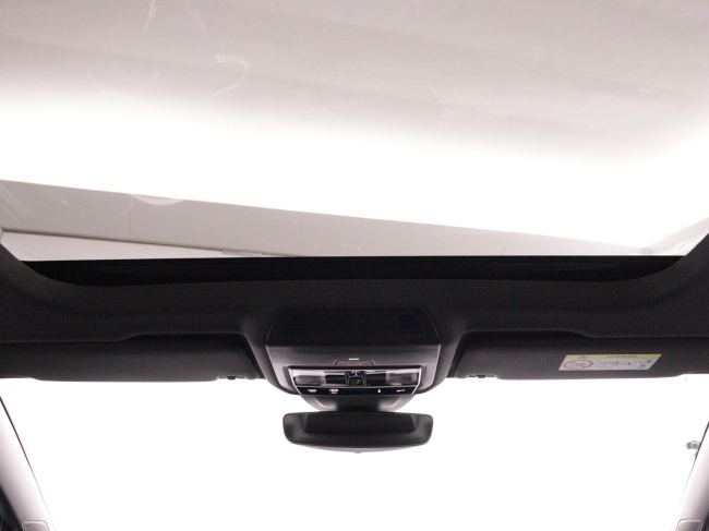 Volkswagen Golf - 1.5 eHybrid 50 Edition