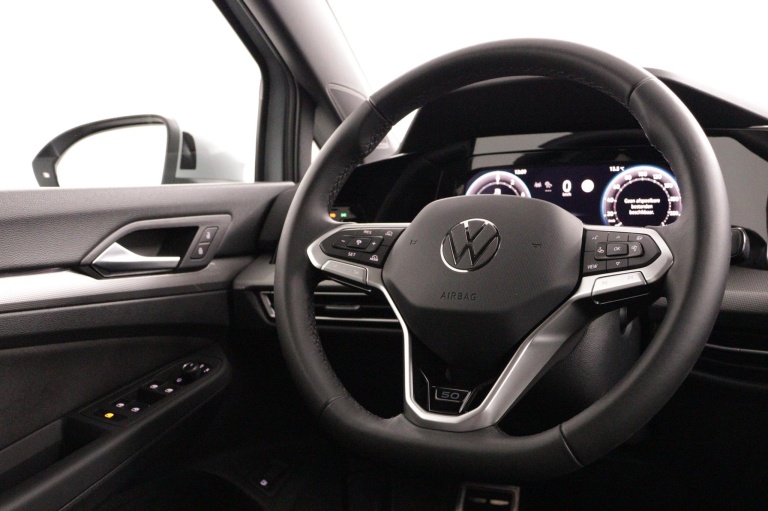 Volkswagen Golf - 1.5 eHybrid 50 Edition 59