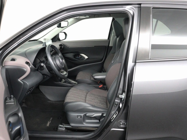 Toyota Yarsi Cross - 1.5 Hybrid Executive