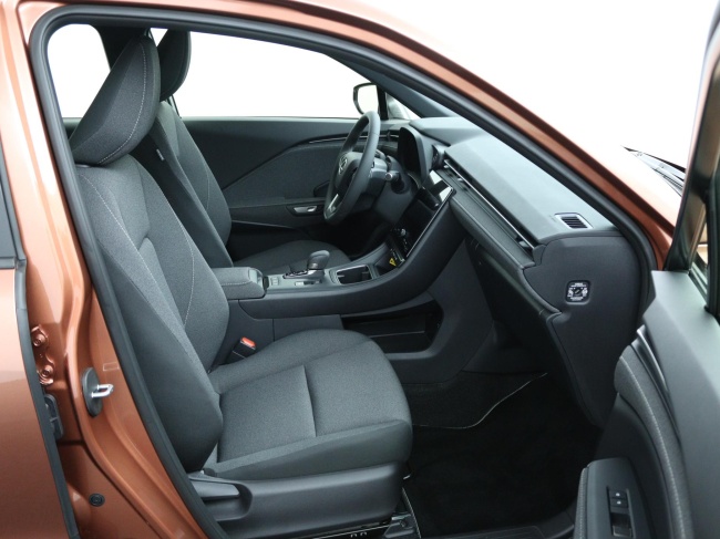 Lexus LBX - Business Line 2WD 