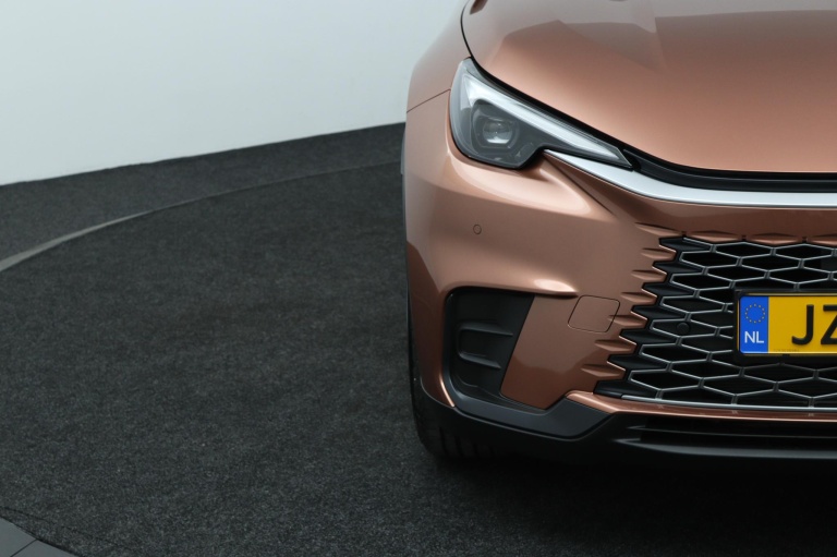 Lexus LBX - Business Line 2WD  34