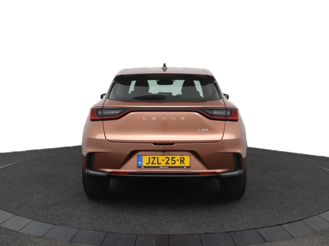 Lexus LBX - Business Line 2WD 