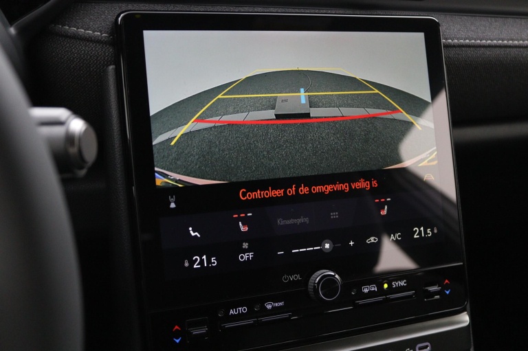 Lexus LBX - Business Line 2WD  8