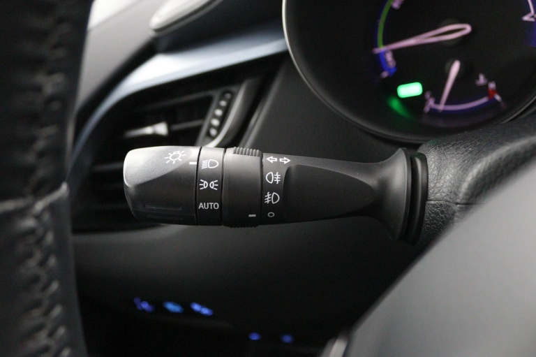 Toyota C-HR - 2.0 Hybrid First Edition 30