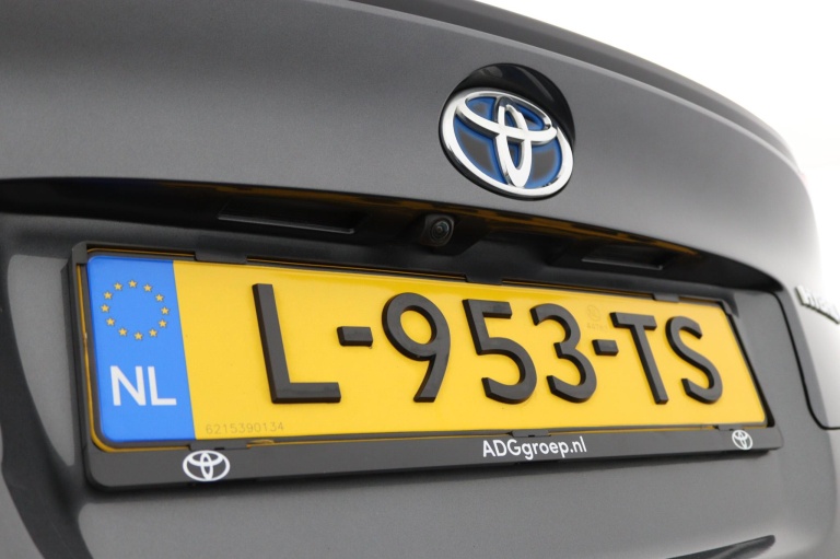 Toyota C-HR - 2.0 Hybrid First Edition 39