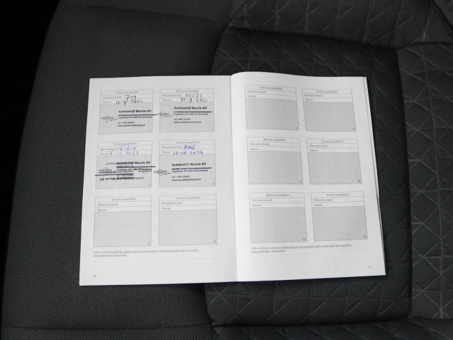 Toyota C-HR - 2.0 Hybrid First Edition