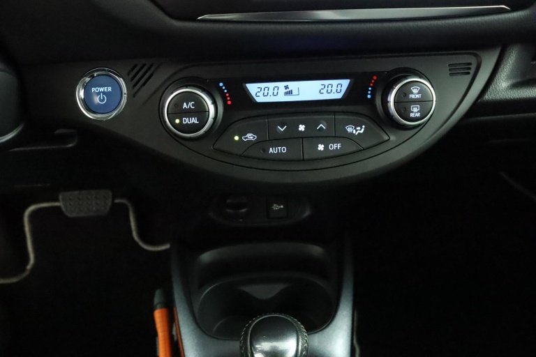 Toyota Yaris - 1.5 Hybrid Y20 Exclusive Edition 7