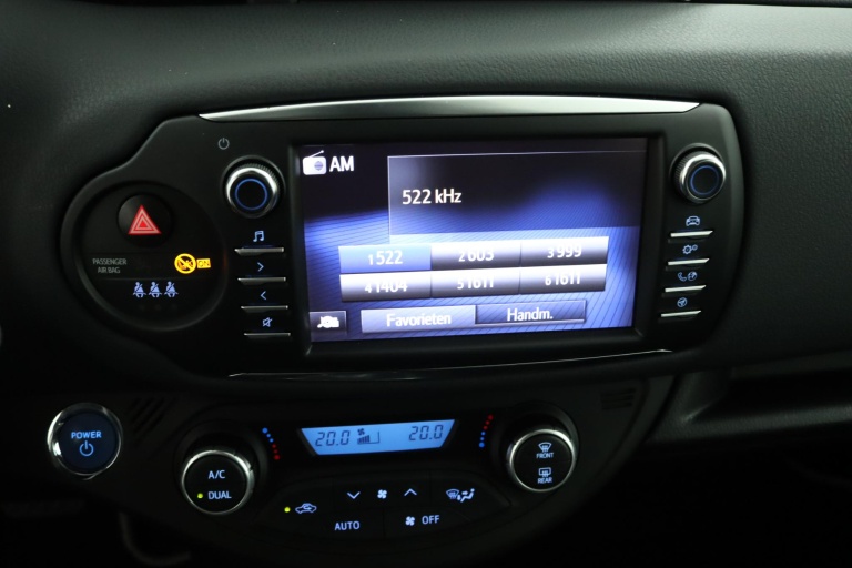 Toyota Yaris - 1.5 Hybrid Y20 Exclusive Edition 9