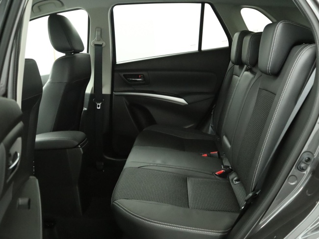 Suzuki S-Cross - 1.5 Hybrid Style