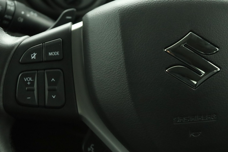 Suzuki S-Cross - 1.5 Hybrid Style 19