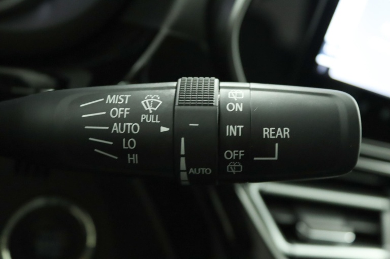 Suzuki S-Cross - 1.5 Hybrid Style 32