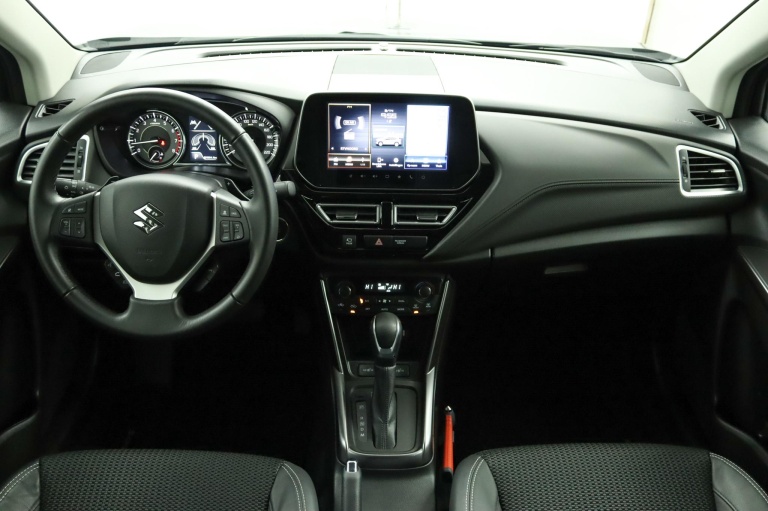 Suzuki S-Cross - 1.5 Hybrid Style 4